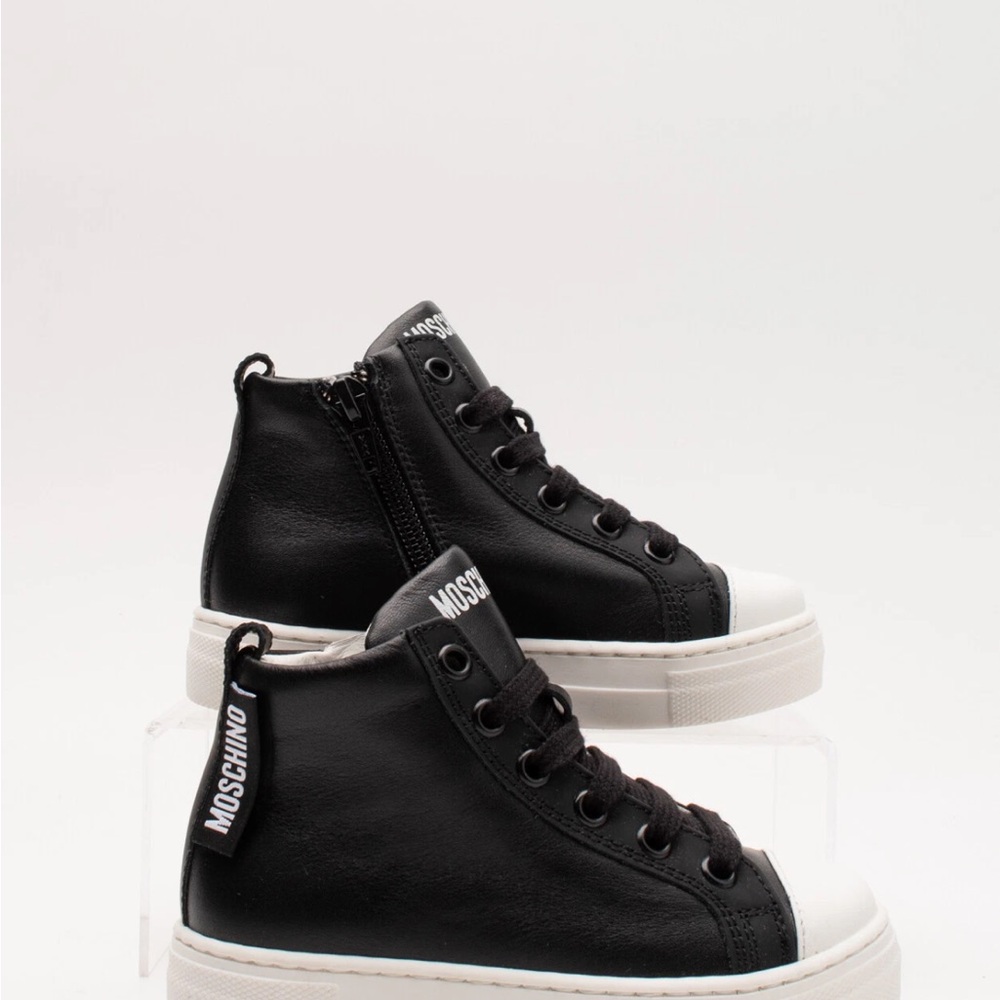 Moschino Black and White High-Top Sneakers with Modern Design